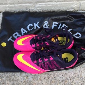 Metal spikes + wrench included! Fit snugly